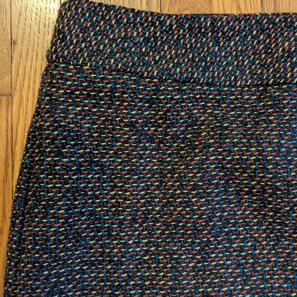 LOFT Black and Brown Tweed Pencil Skirt - Picture 2 of 8